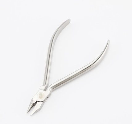 Strumentazione ortodontica a filo leggero metallico classe II Classificazione degli strumenti